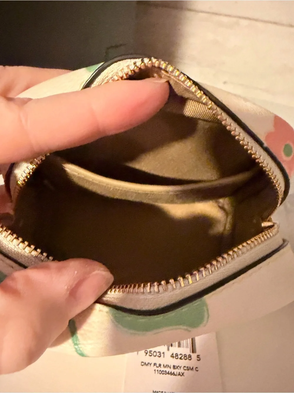 C8706 Coach mini boxy cosmetic pouch